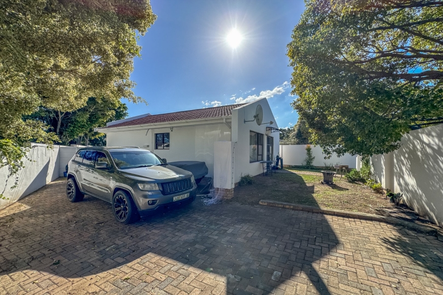 4 Bedroom Property for Sale in Brymore Eastern Cape